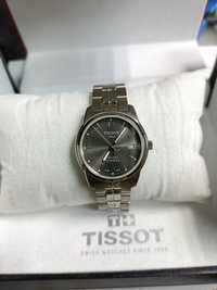 Продам женские часы Tissot