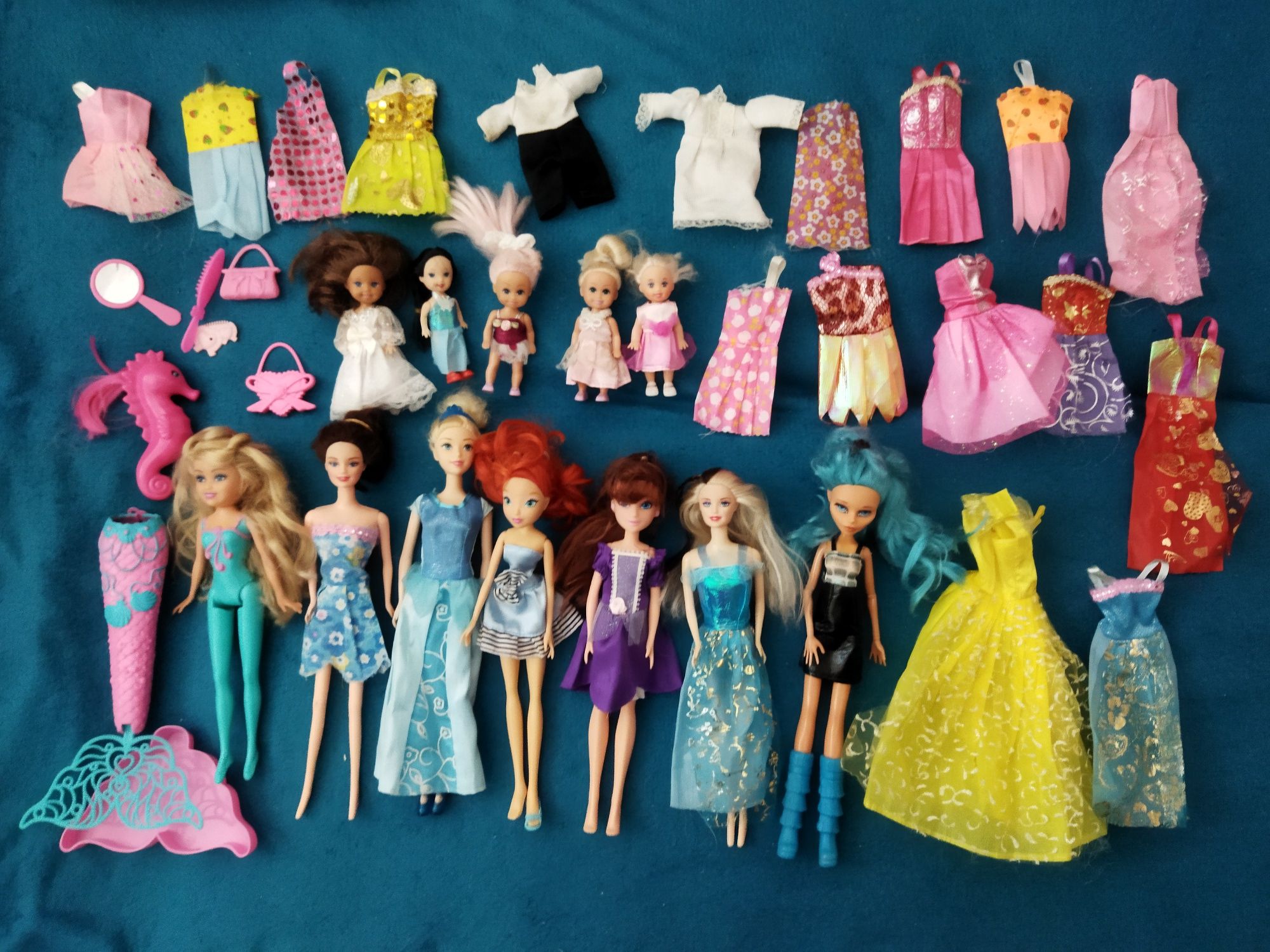 lalki typu Barbie i akcesoria