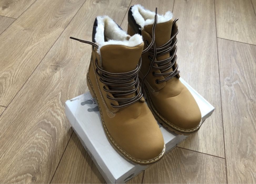 Buty, trapery , miodówki nowe roz 38