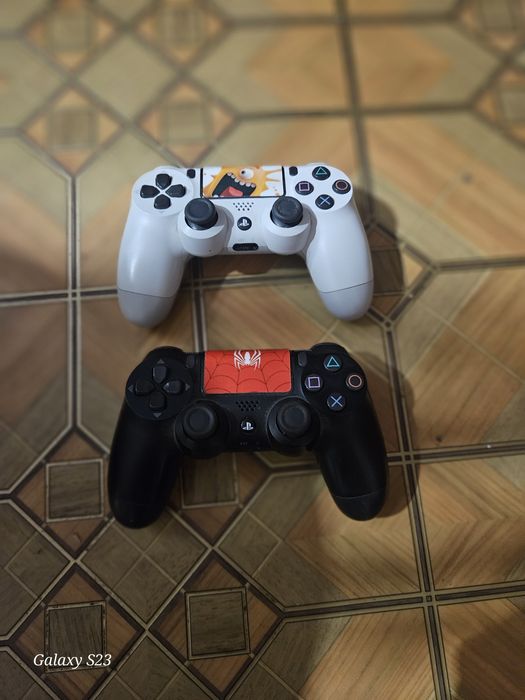 Продам Playstation 4 pro 1tb