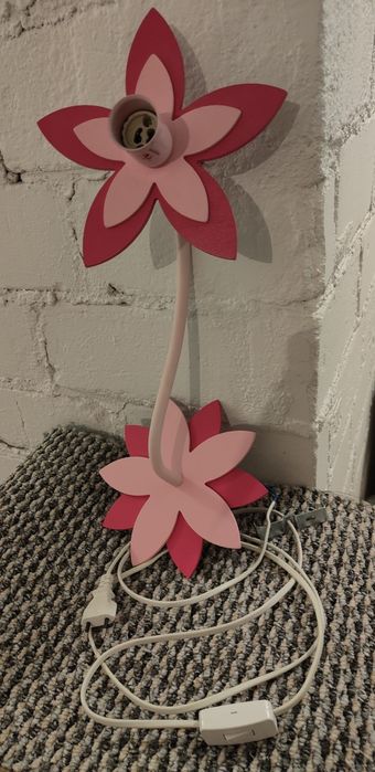 Lampka do powieszenia na ścianie