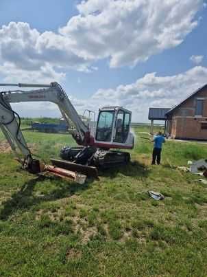 Takeuchi  Tb 175