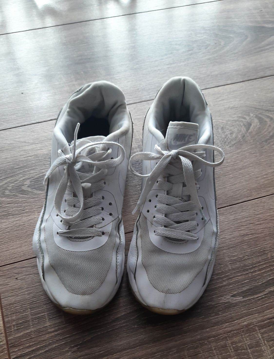 Шкіряні білі кросівки  Nike та Adidas 38 розмір