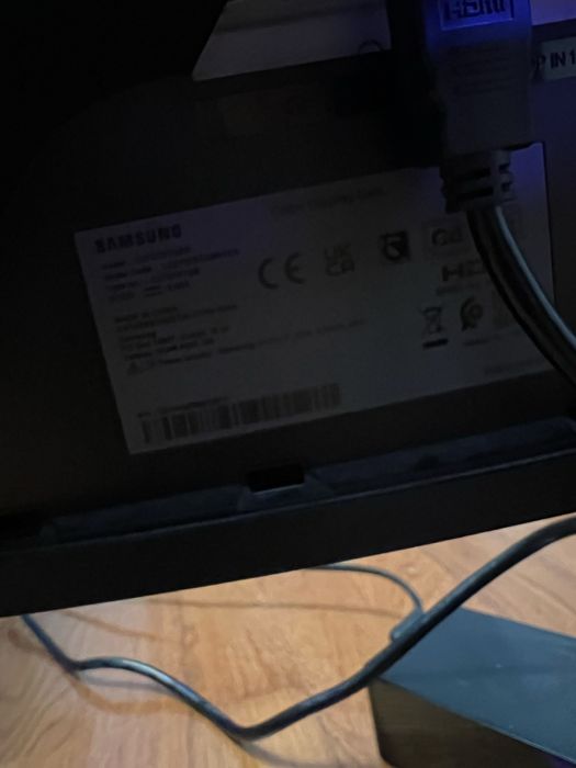 Ecra monitor Samsung Odyssey G7 27 240hz QHD