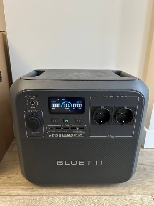 Bluetti AC180 / зарядна стпрція