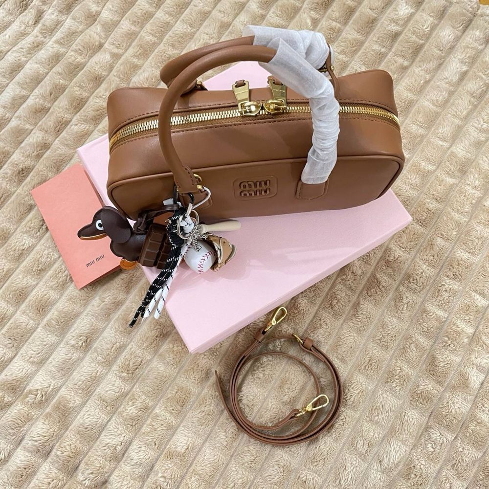 Сумка miu miu 27*16 см
