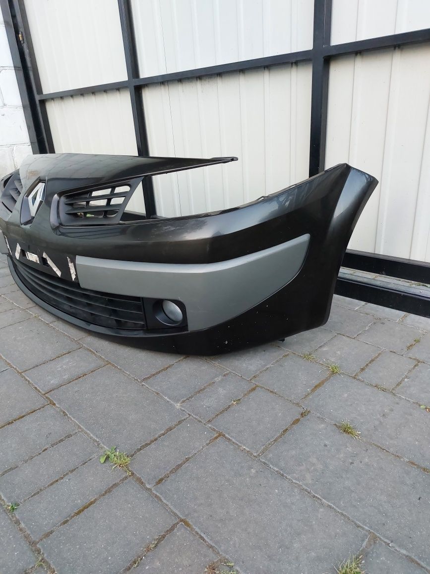 Zderzak przód przedni renault megane  cc cabrio kod NV676 rok 07