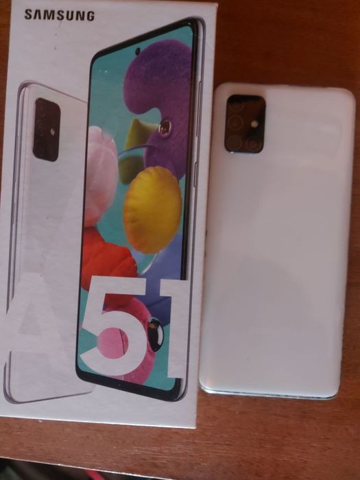 Samsung A51 б/у  в гарному стані
