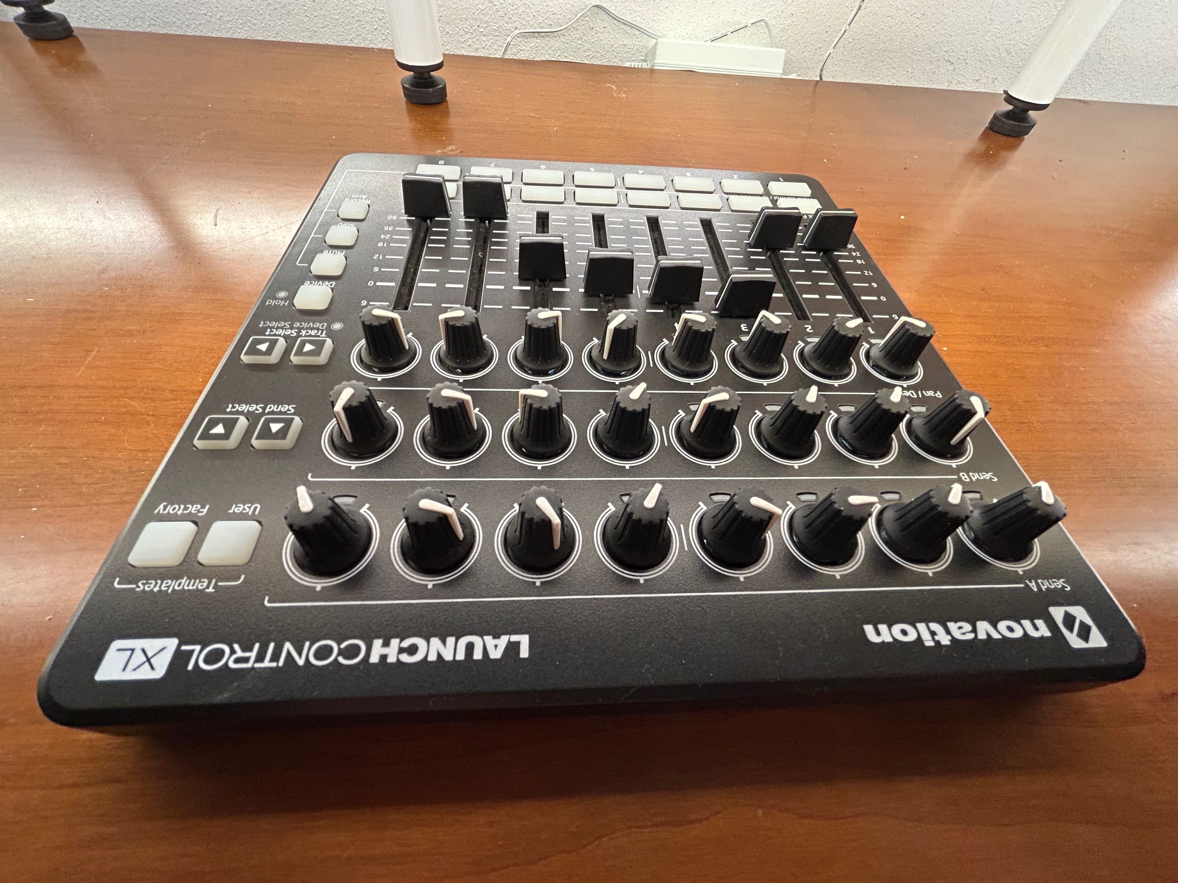 Novation Launch Control XL Mk2 – Controlador MIDI