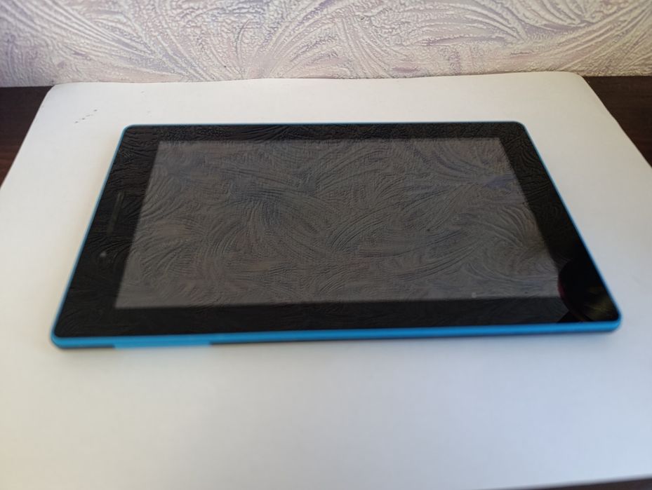 Lenovo Tab 3 Essential 710 3G