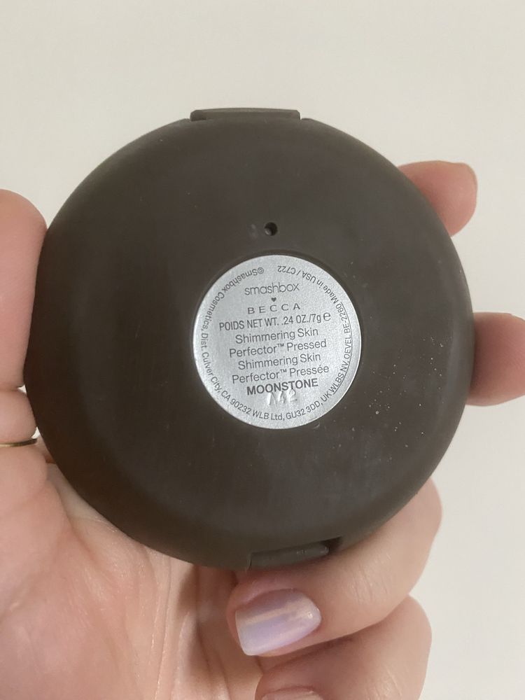 Rozswietlacz Becca x Smashbox odcień Moonstone