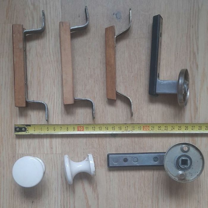 Мебельные мелочи