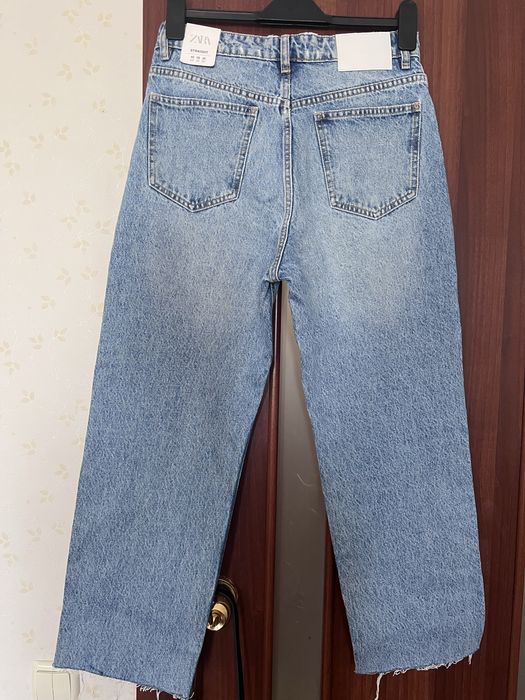 Джинси зара straight