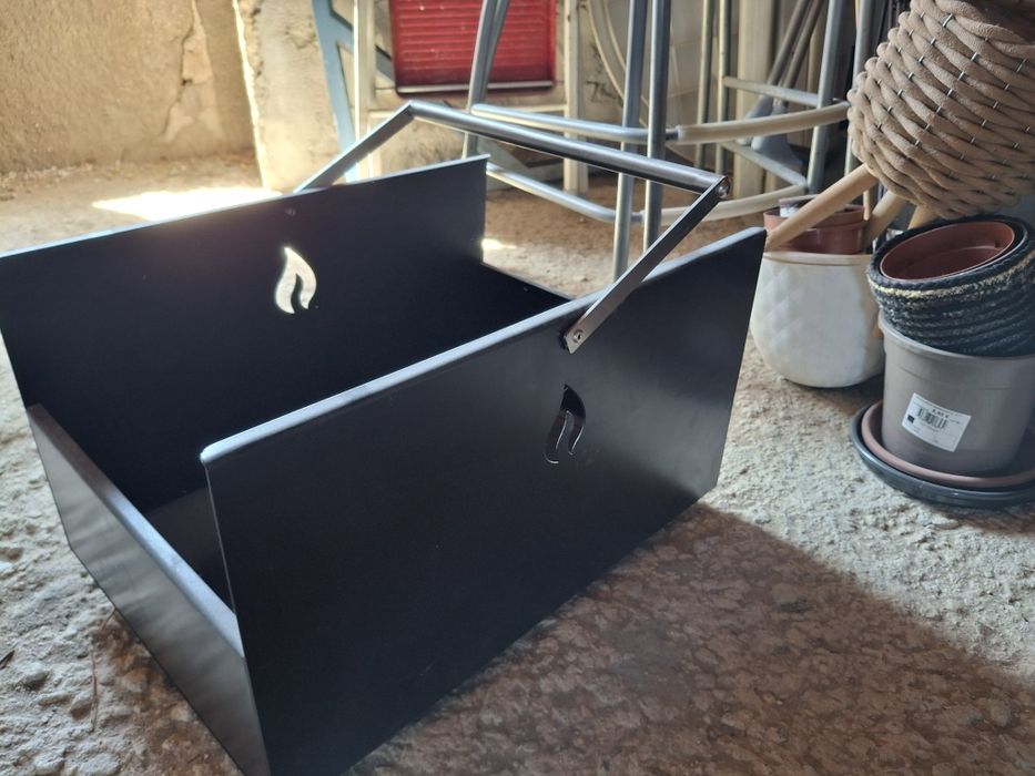 Cesto de lenha em chapa