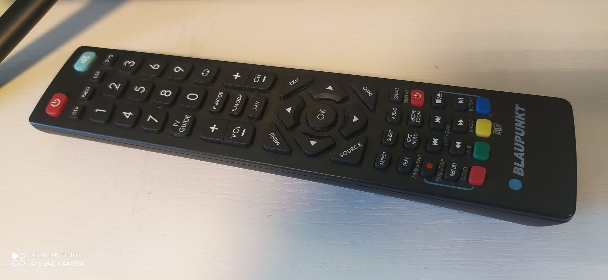Telewizor 32" LED Smart Blaupunkt DVB-T 2 HEVC Wi-Fi.
