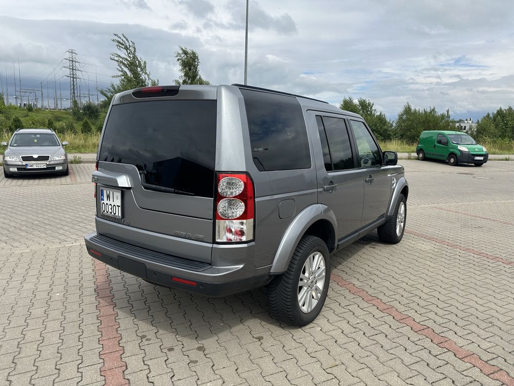 Land Rover Discovery 4