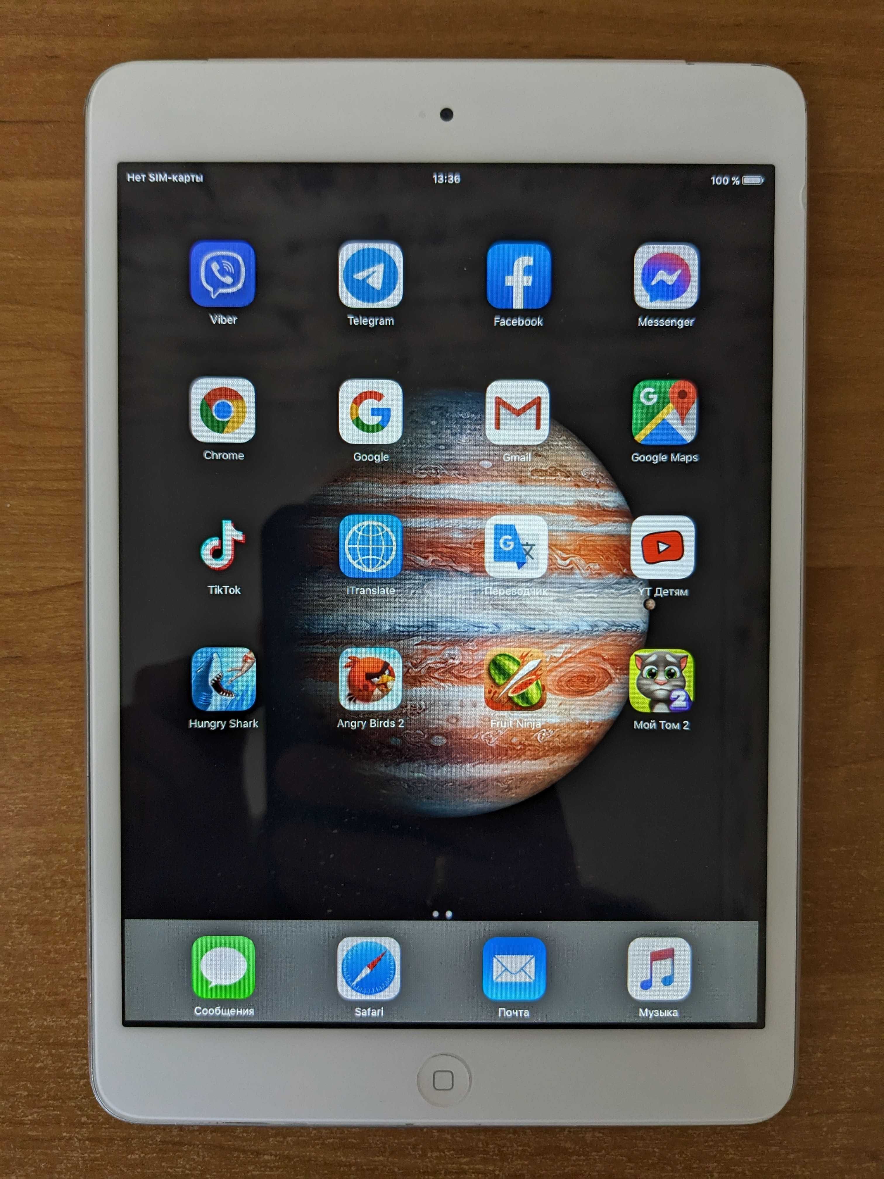 Планшет Apple iPad mini A1455 16GB Wi-Fi+4G+блочек+кабель+коробка+ск..