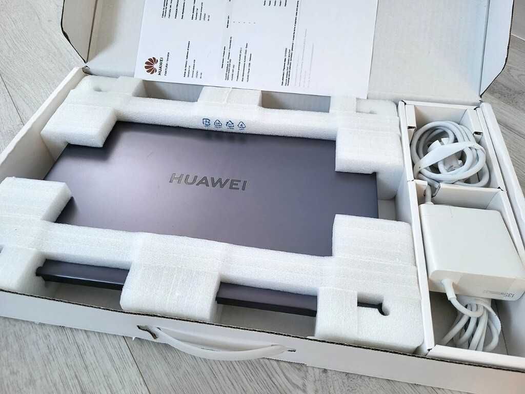 Huawei Matebook 16/RYZEN 5600H/16 ГБ/512 ГБ/WIN11