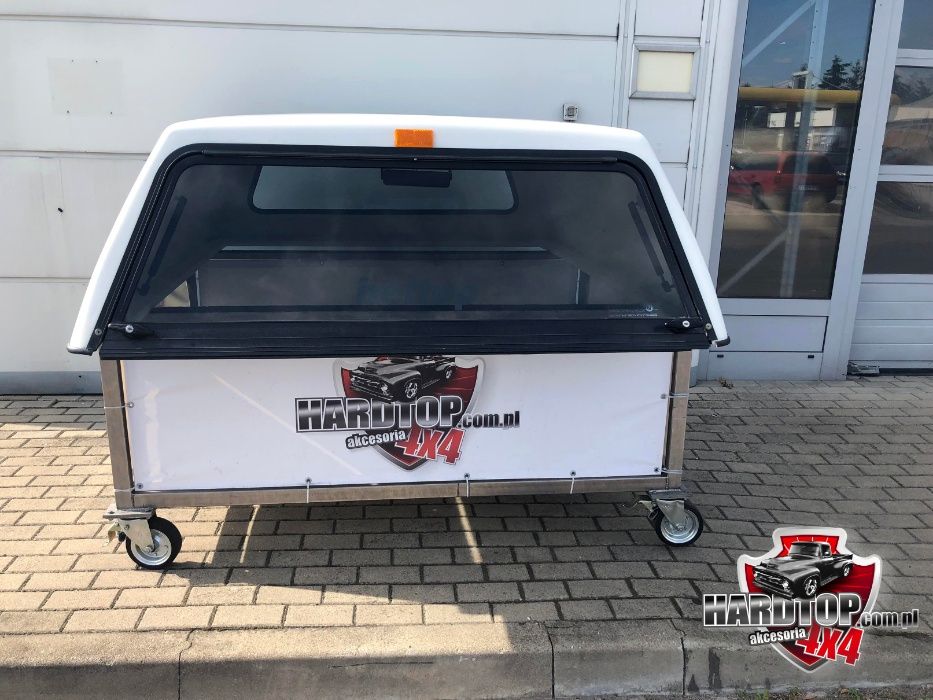Zabudowa Hardtop Nissan Navara D40 bez szyb