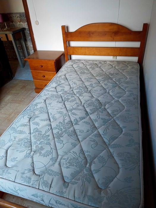 Mobilia quarto solteiro pinho