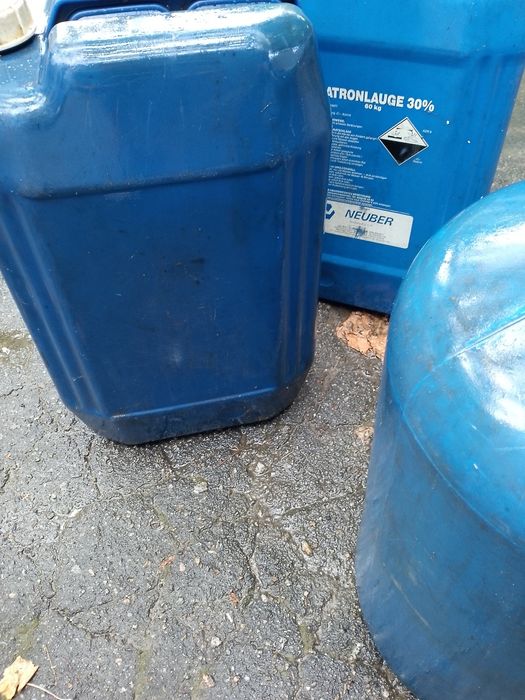 Канистры под топливо по 500 грн