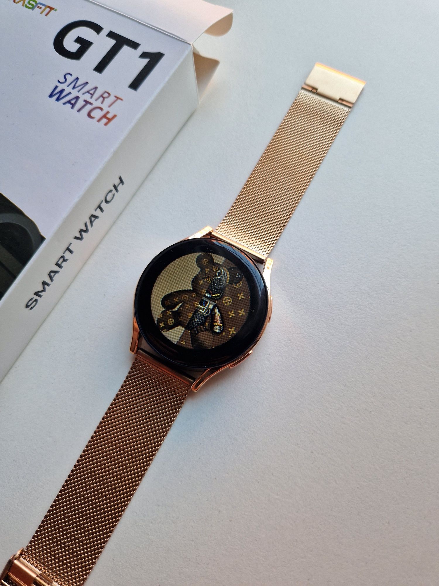 Smartwatch złoty okrągły 4gen, pełny komplet
