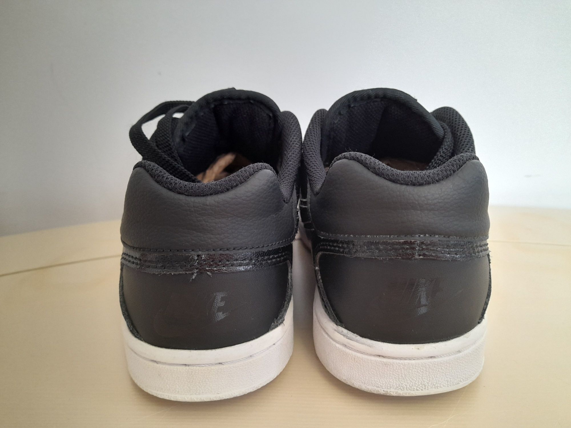 Оригинал NIKE SON OF FORCE женские кроссовки кожа р. 38( 24 см )