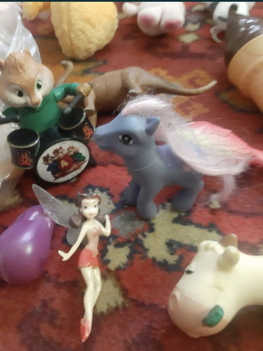 Продам  Іграшки  дит.