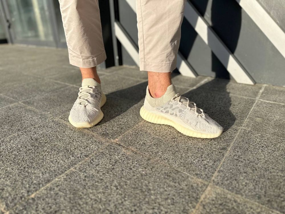 Кросівки adidas Yeezy Boost 350 V2 CMPCT “Slate Bone” H06519