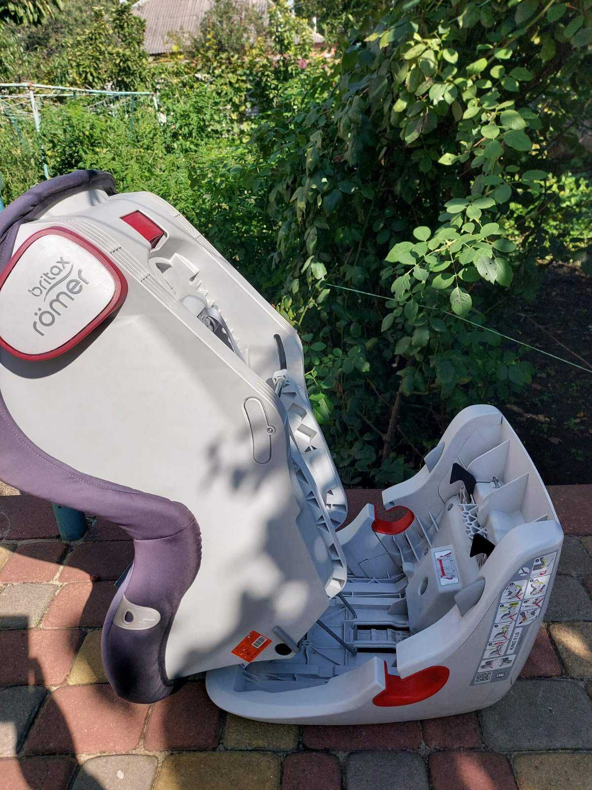 Продам автокресло  Britax Römer KING 2