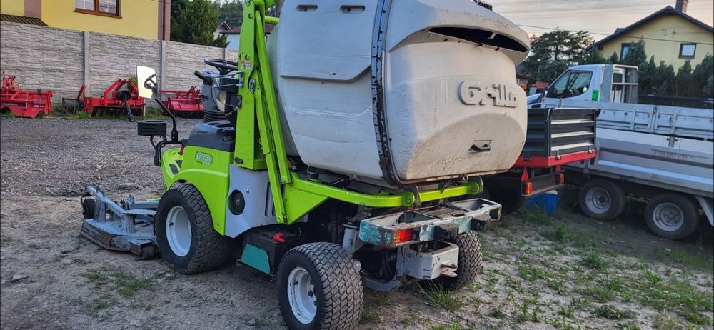 Grillo fd 2200 4 cylindry diesel wysyp górny 4x4 do koszenia trawy