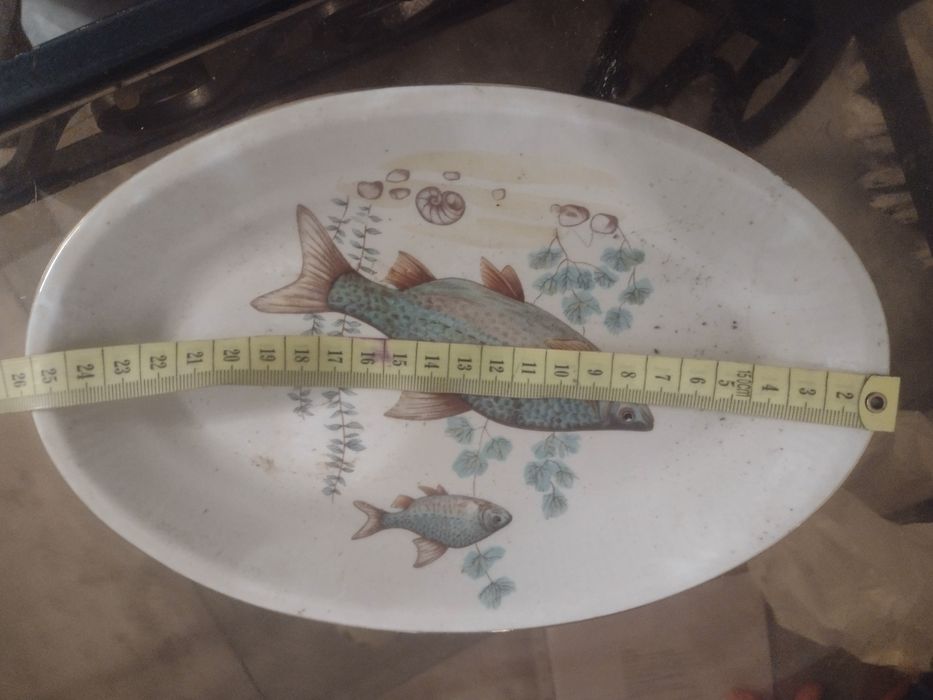 Półmisek ryba z czasów PRL-u