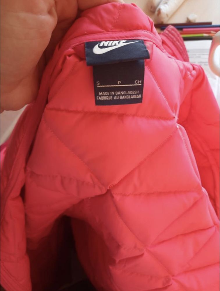 Пуховик nike оригінал