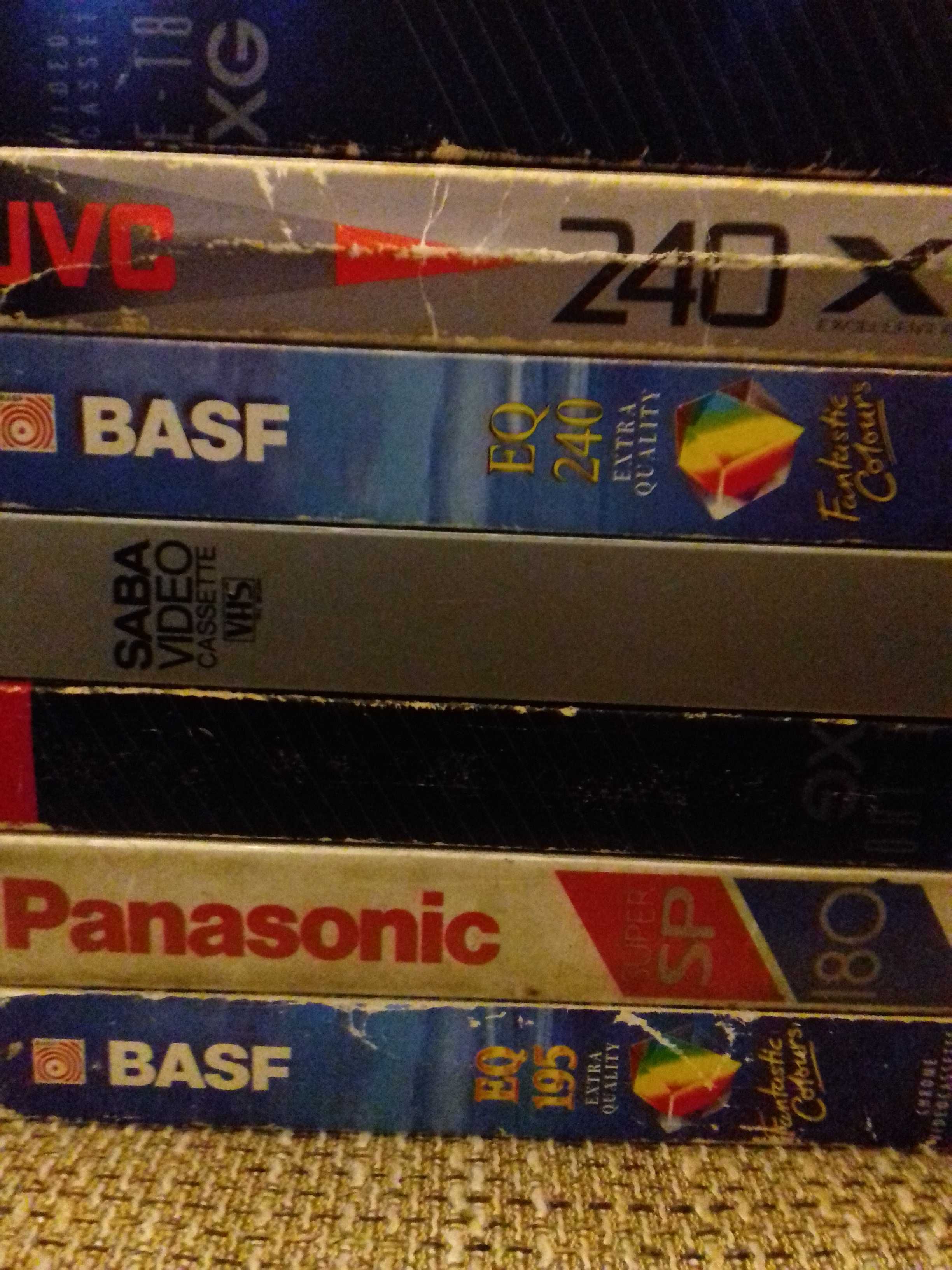 Sprzedam kasety VHS.