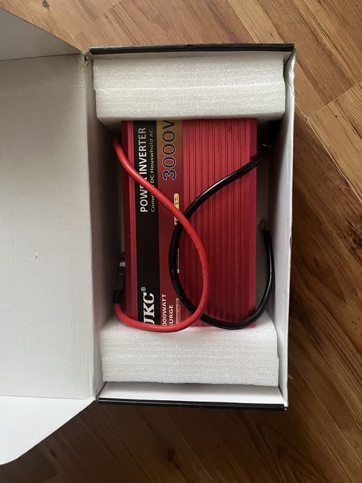 Преобразователь напряжения 12-220