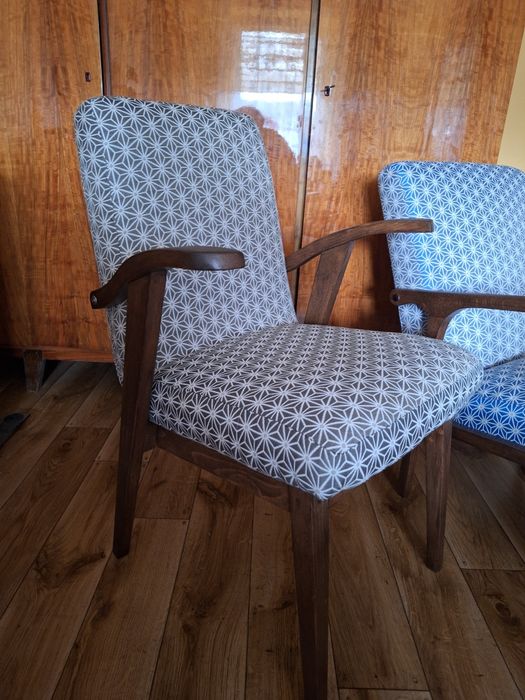 Puchała typ 300-123  krzesło Fotel PRL