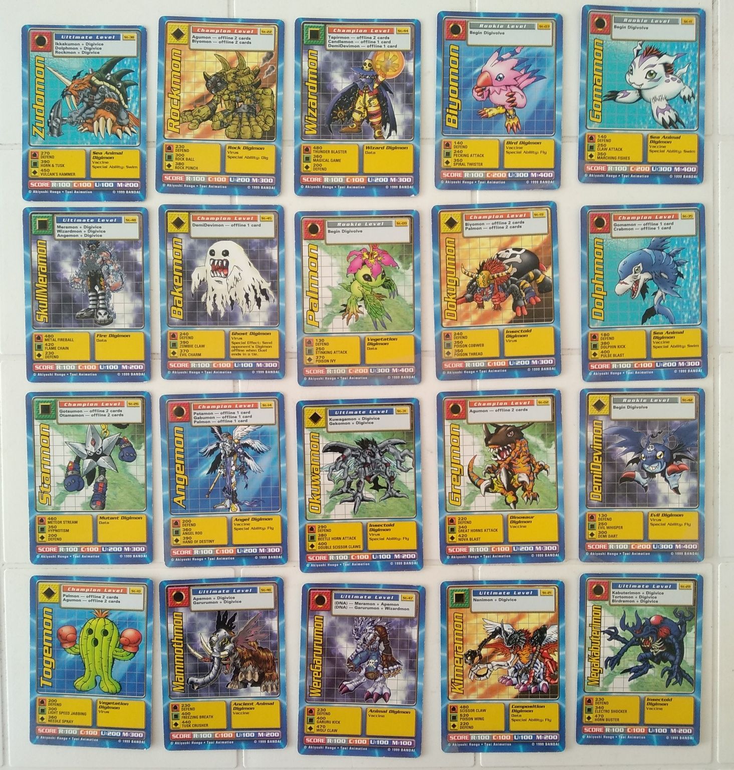 Lote de cartas Digimon