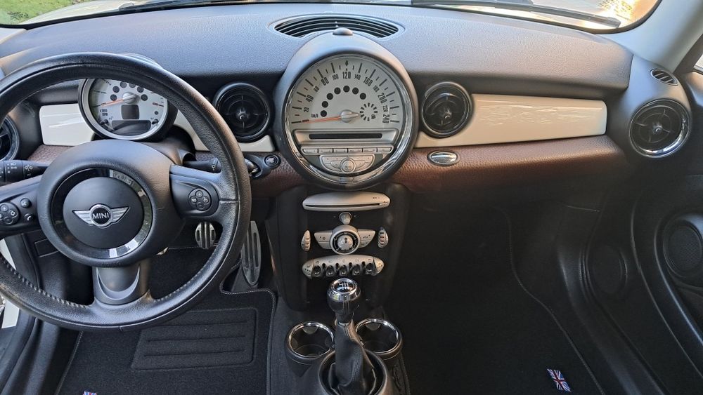 Mini Cooper pakiet "S" benzyna Alu 17 Niemcy