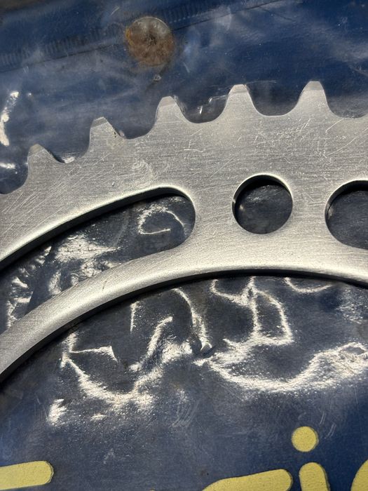 blat, zębatka torowa sugino mighty competition 47t 151bcd