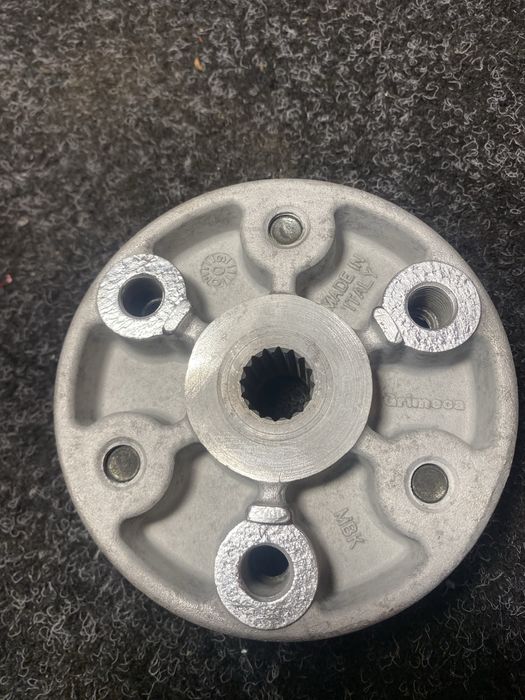 Ступиця заднього колеса Yamaha Aerox