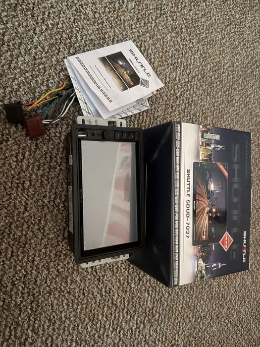 Магнітола SHUTTLE