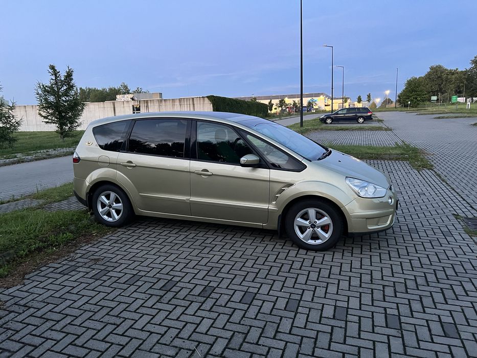 Продам 7 місне авто