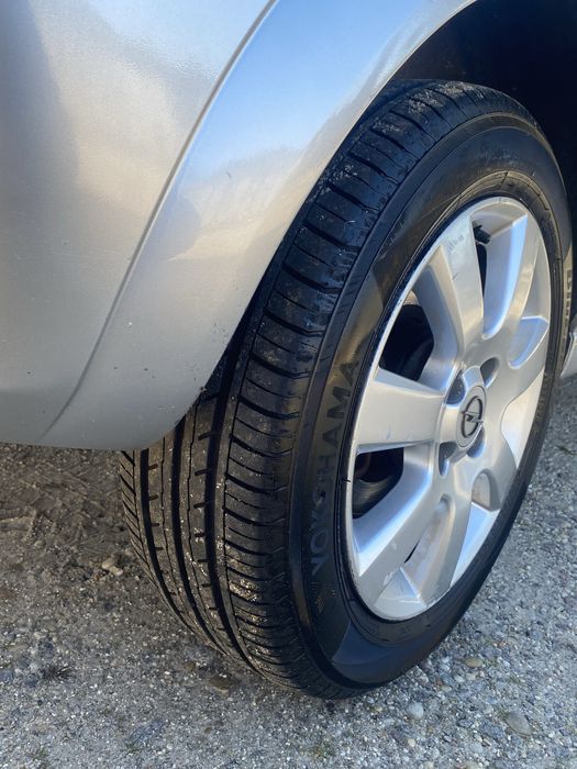 Opel Meriva Cosmo 1.3cdti M/NOVO