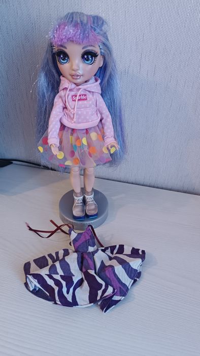 Лялька,кукла Рейбоу Хай.