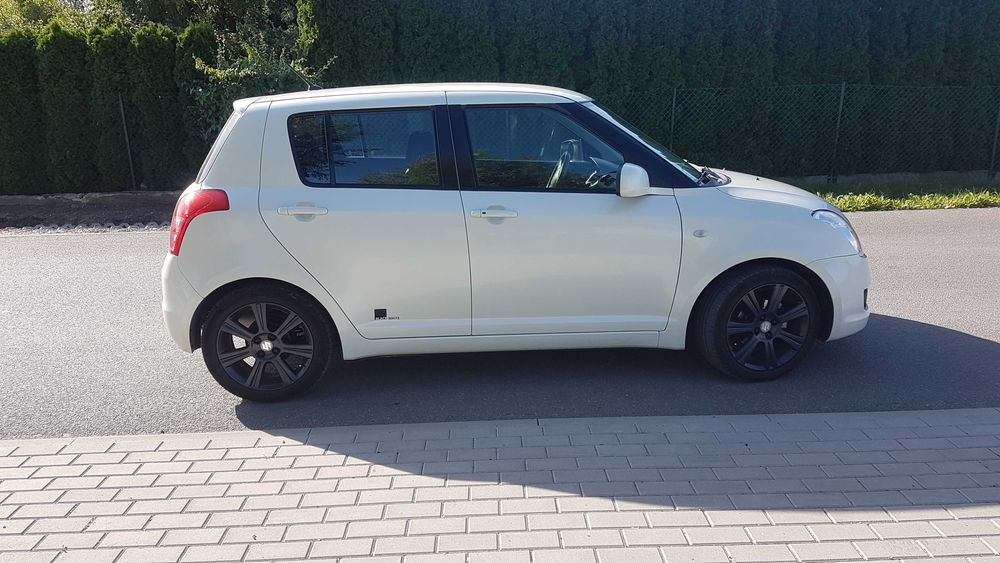 Suzuki Swift 08 r 158tys km 1.3 b 68kw lpg stag 1wl w polsce