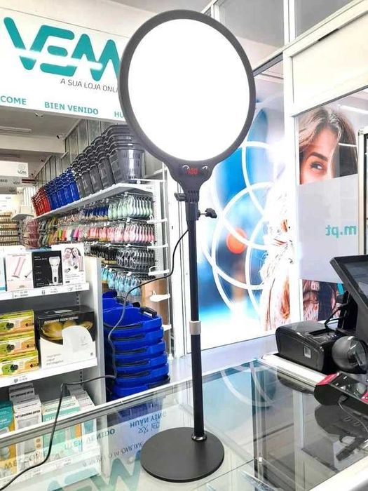 Luz Profissional de Preenchimento Novas