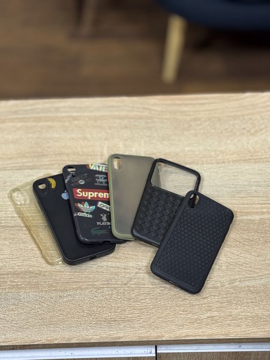 Чохли для iPhone XR
