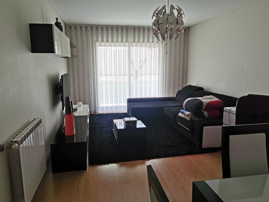 Alugo T3 em Rio Covo Santa Eugénia