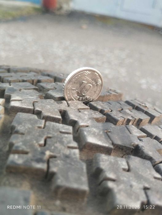 Шина з диском 205/65 R15  Nokian Hakkapeliitta зима