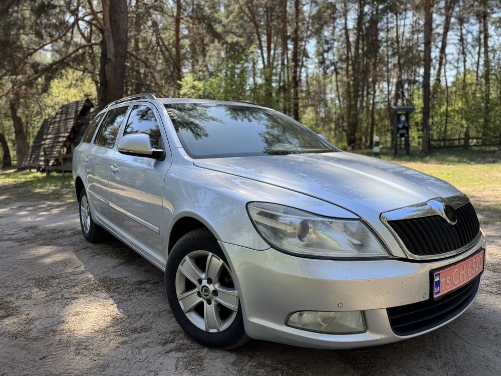 Продам автомобіль Skoda Octavia A5 (2010 рік, 1.6 дизель, рестайлінг)